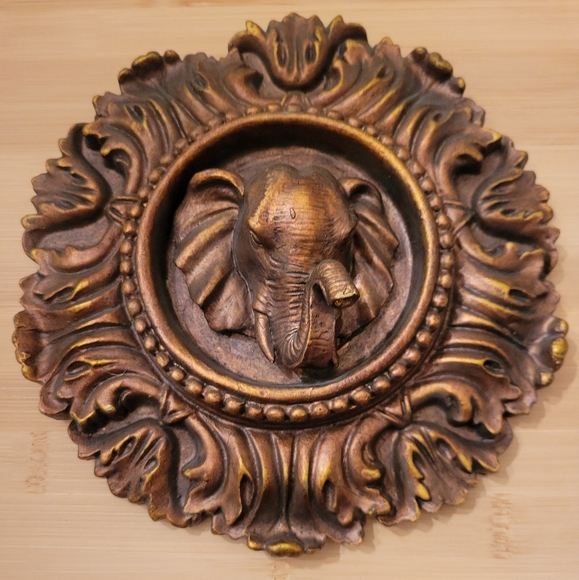 Other - Vintage Elephant Wall medallion.